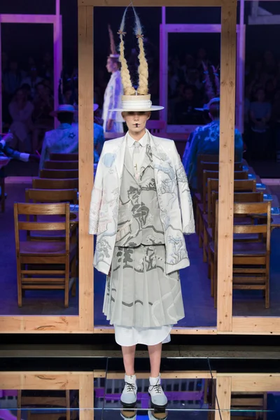Look 14